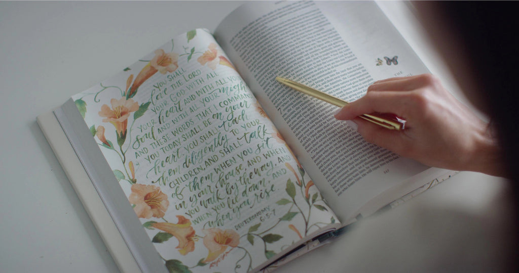 ESV Gracelaced Bible