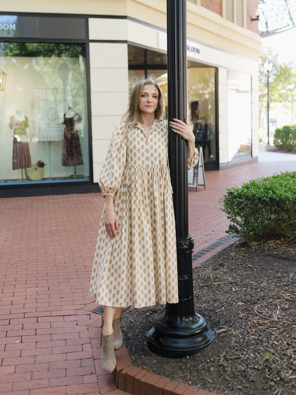 The Harvest House Midi Dress | Cream Botanical Print Long Sleeve Dress